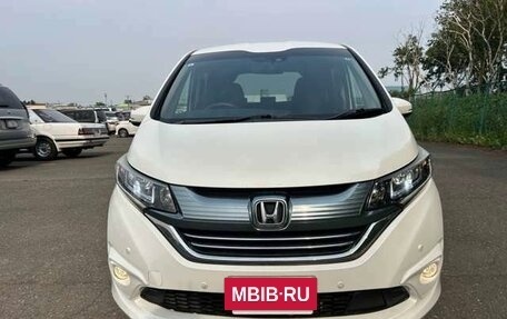 Honda Freed II, 2019 год, 1 140 000 рублей, 5 фотография
