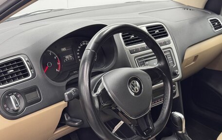Volkswagen Polo VI (EU Market), 2016 год, 1 310 000 рублей, 17 фотография
