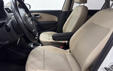 Volkswagen Polo VI (EU Market), 2016 год, 1 310 000 рублей, 16 фотография