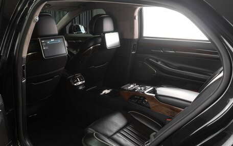Genesis G90 I рестайлинг, 2016 год, 3 299 000 рублей, 11 фотография