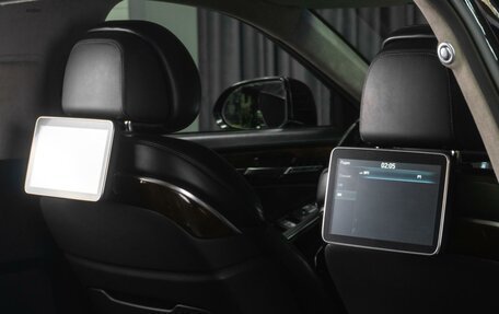 Genesis G90 I рестайлинг, 2016 год, 3 299 000 рублей, 19 фотография
