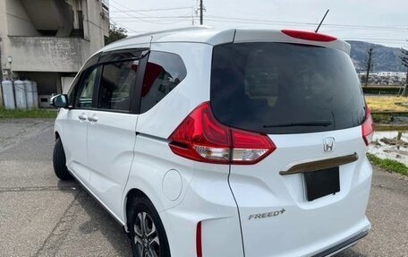 Honda Freed II, 2023 год, 1 340 000 рублей, 5 фотография