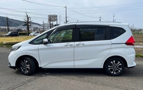 Honda Freed II, 2023 год, 1 340 000 рублей, 9 фотография