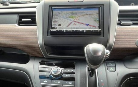 Honda Freed II, 2023 год, 1 340 000 рублей, 13 фотография