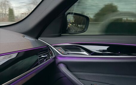 BMW 5 серия, 2018 год, 3 000 000 рублей, 25 фотография