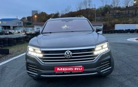 Volkswagen Touareg III, 2020 год, 5 000 000 рублей, 3 фотография