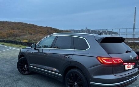 Volkswagen Touareg III, 2020 год, 5 000 000 рублей, 8 фотография