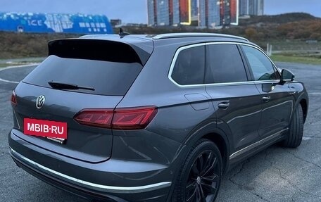 Volkswagen Touareg III, 2020 год, 5 000 000 рублей, 6 фотография