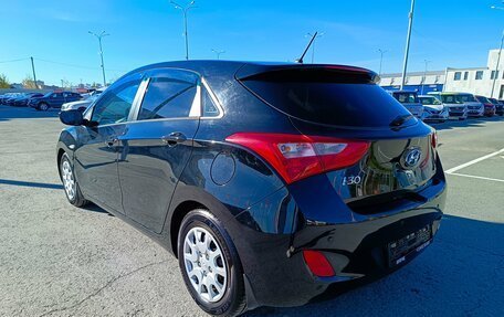 Hyundai i30 II рестайлинг, 2012 год, 949 995 рублей, 5 фотография