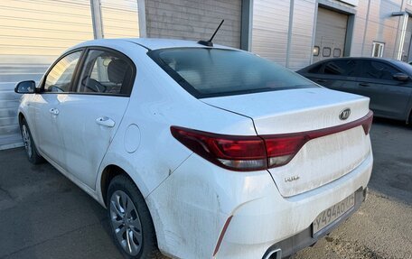 KIA Rio IV, 2021 год, 1 585 000 рублей, 2 фотография