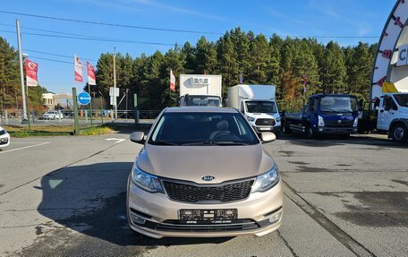 KIA Rio III рестайлинг, 2015 год, 799 995 рублей, 2 фотография