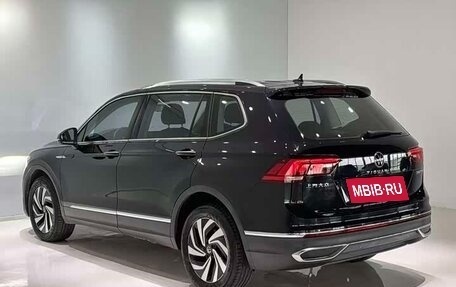 Volkswagen Tiguan II, 2023 год, 2 150 055 рублей, 4 фотография