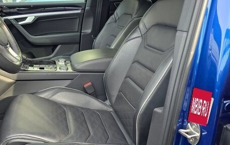 Volkswagen Touareg III, 2018 год, 5 000 000 рублей, 2 фотография