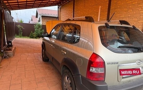 Hyundai Tucson III, 2005 год, 875 000 рублей, 4 фотография