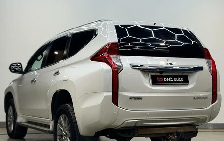 Mitsubishi Pajero Sport III рестайлинг, 2019 год, 2 700 000 рублей, 5 фотография