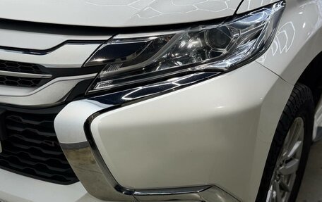 Mitsubishi Pajero Sport III рестайлинг, 2019 год, 2 700 000 рублей, 12 фотография