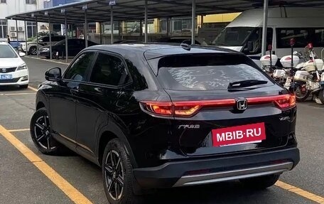 Honda Vezel, 2023 год, 1 610 000 рублей, 3 фотография