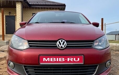 Volkswagen Polo VI (EU Market), 2012 год, 550 000 рублей, 2 фотография