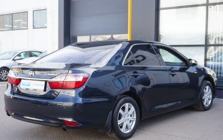 Toyota Camry, 2016 год, 1 900 000 рублей, 5 фотография