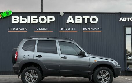 Chevrolet Niva I рестайлинг, 2019 год, 699 000 рублей, 3 фотография