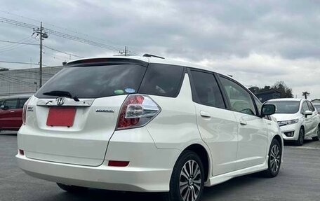 Honda Fit Shuttle I рестайлинг, 2014 год, 620 000 рублей, 12 фотография