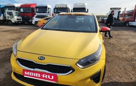 KIA cee'd III, 2021 год, 1 100 000 рублей, 2 фотография