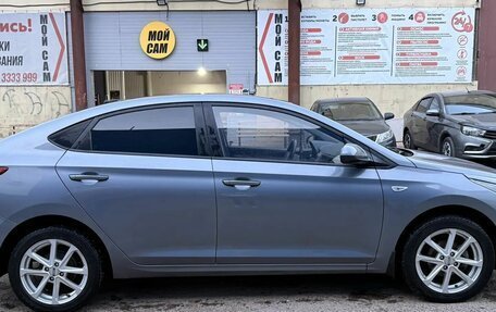 Hyundai Solaris II рестайлинг, 2019 год, 1 350 000 рублей, 2 фотография