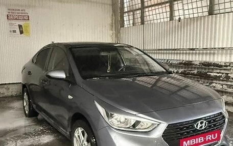 Hyundai Solaris II рестайлинг, 2019 год, 1 350 000 рублей, 4 фотография