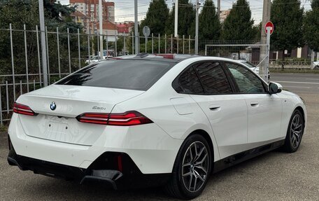 BMW 5 серия, 2024 год, 6 299 000 рублей, 2 фотография