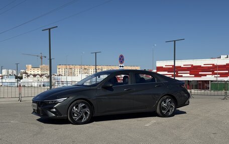Hyundai Elantra, 2026 год, 2 100 000 рублей, 2 фотография