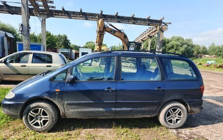 Volkswagen Sharan I рестайлинг, 1997 год, 320 000 рублей, 3 фотография