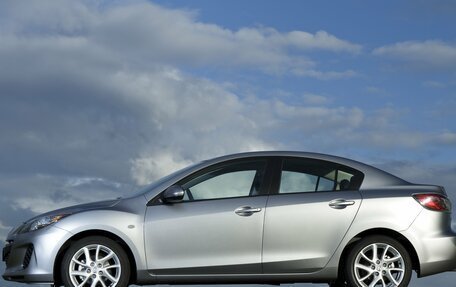 Mazda 3, 2011 год, 595 000 рублей, 2 фотография