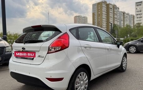 Ford Fiesta, 2016 год, 850 000 рублей, 5 фотография