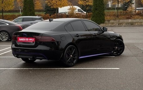 Jaguar XE I рестайлинг, 2018 год, 1 900 000 рублей, 5 фотография