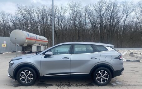 KIA Sportage IV рестайлинг, 2022 год, 3 050 000 рублей, 6 фотография