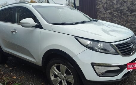 KIA Sportage III, 2013 год, 990 000 рублей, 2 фотография