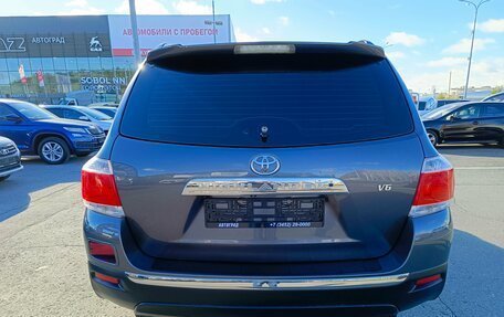Toyota Highlander III, 2011 год, 2 100 000 рублей, 6 фотография