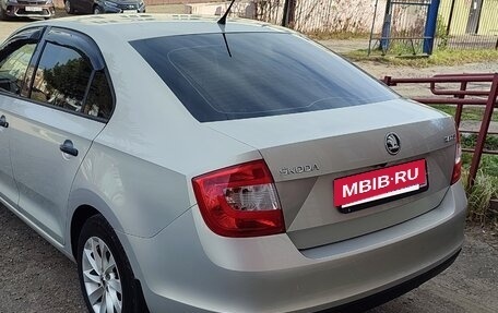 Skoda Rapid I, 2014 год, 820 000 рублей, 3 фотография