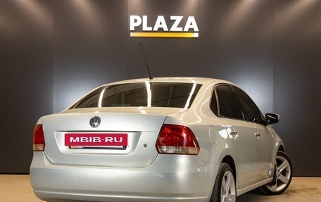 Volkswagen Polo VI (EU Market), 2012 год, 800 000 рублей, 3 фотография