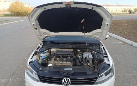 Volkswagen Jetta VII, 2014 год, 1 240 000 рублей, 5 фотография