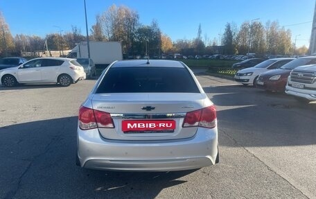 Chevrolet Cruze II, 2014 год, 750 000 рублей, 3 фотография