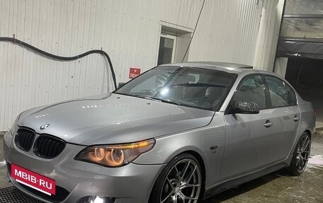 BMW 5 серия, 2003 год, 927 000 рублей, 7 фотография