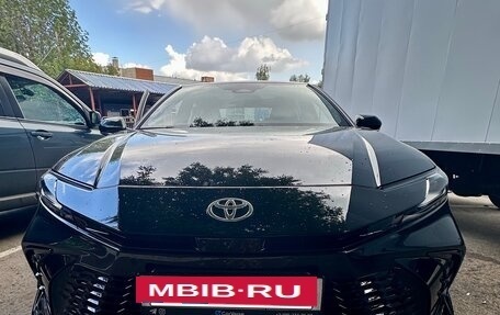 Toyota Camry, 2025 год, 4 049 000 рублей, 2 фотография
