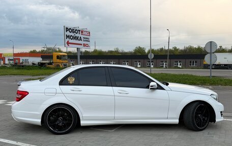 Mercedes-Benz C-Класс, 2013 год, 1 600 000 рублей, 6 фотография