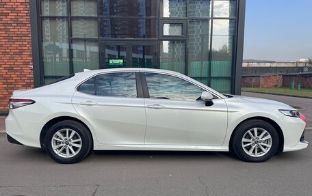 Toyota Camry, 2018 год, 2 680 000 рублей, 4 фотография