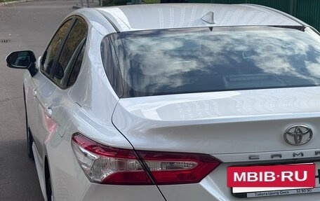 Toyota Camry, 2018 год, 2 680 000 рублей, 8 фотография