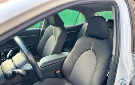 Toyota Camry, 2018 год, 2 680 000 рублей, 18 фотография