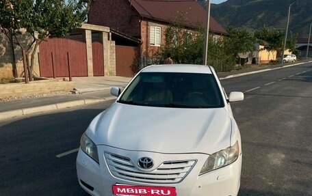 Toyota Camry, 2007 год, 800 000 рублей, 3 фотография