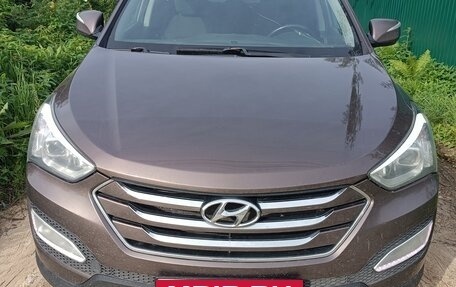 Hyundai Santa Fe III рестайлинг, 2013 год, 1 330 000 рублей, 2 фотография