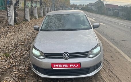 Volkswagen Polo VI (EU Market), 2011 год, 450 000 рублей, 6 фотография